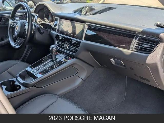 2023 Porsche Macan T