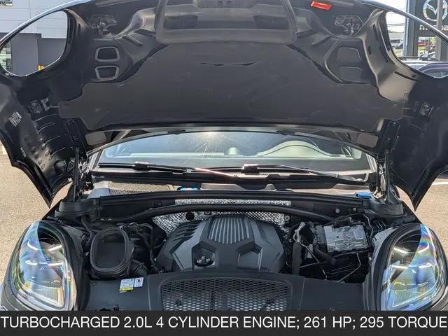 2023 Porsche Macan T