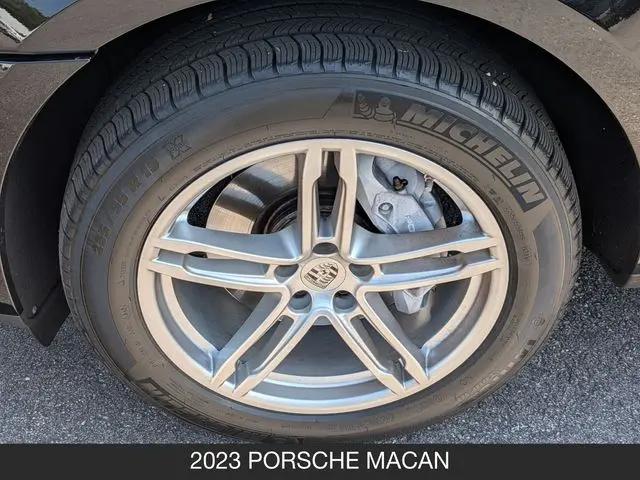 2023 Porsche Macan T