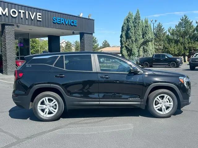 2024 GMC Terrain AWD SLE