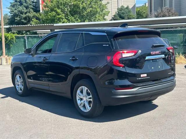 2024 GMC Terrain AWD SLE