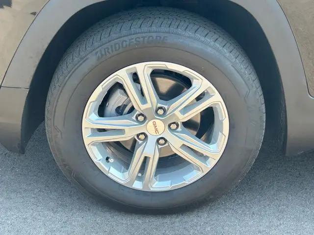 2024 GMC Terrain AWD SLE