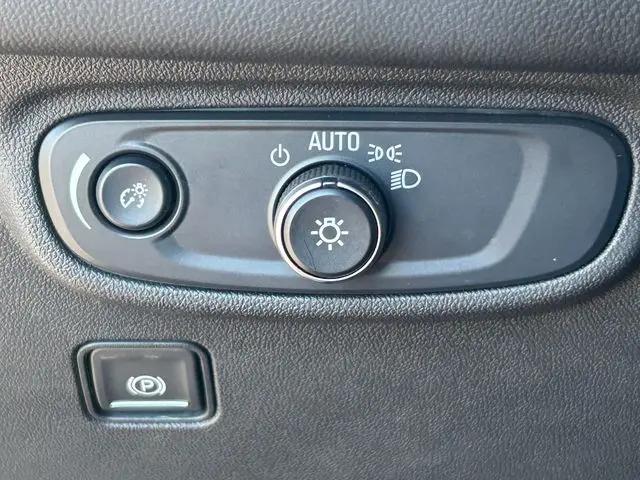2024 GMC Terrain AWD SLE