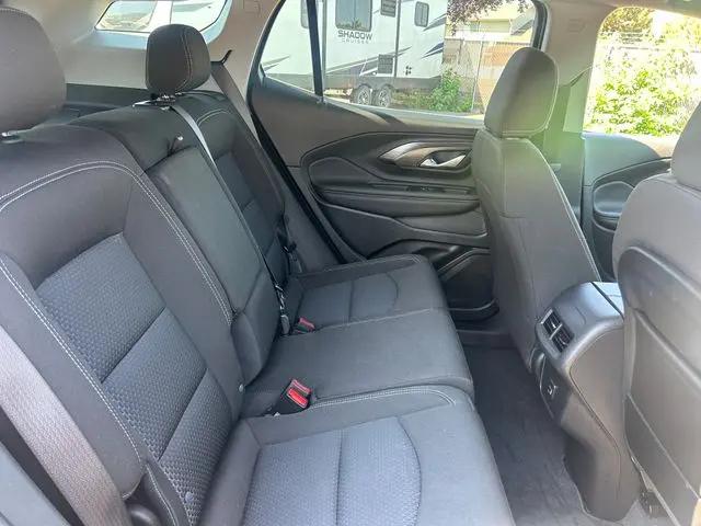 2024 GMC Terrain AWD SLE