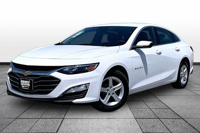 2024 Chevrolet Malibu FWD 1LT for sale in Hutchinson, KS