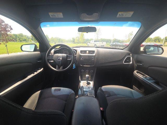 2013 Dodge Avenger SE