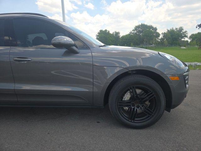 2016 Porsche Macan S