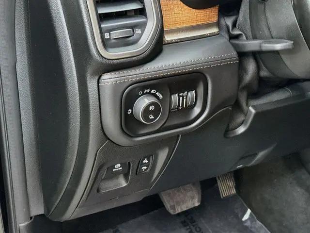 2021 Ram 1500 Limited Longhorn Crew Cab 4x4 5'7" Box