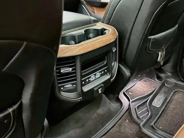 2021 Ram 1500 Limited Longhorn Crew Cab 4x4 5'7" Box