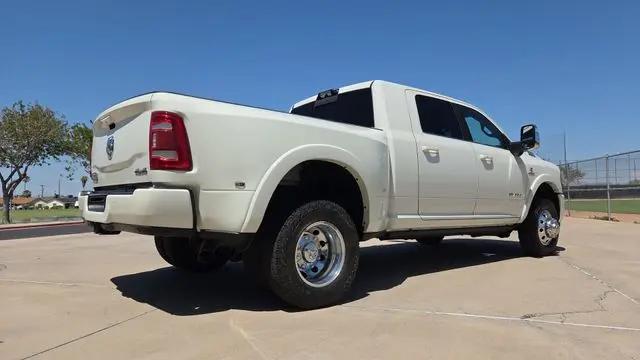 2023 Ram 3500 Limited Longhorn Mega Cab 4x4 64 Box