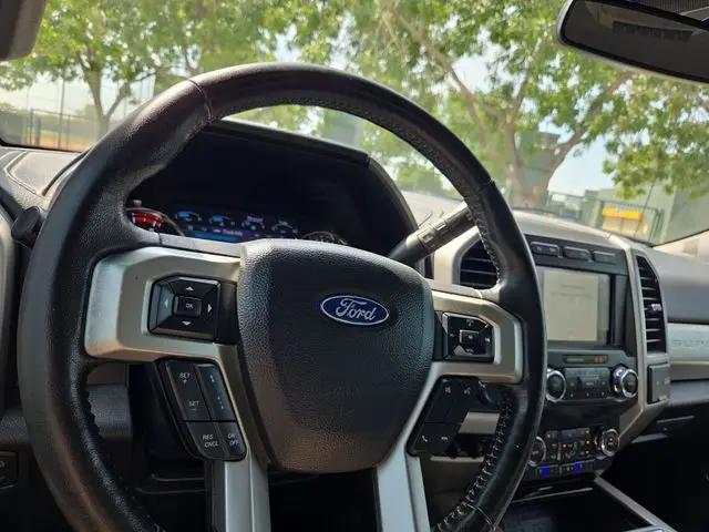 2020 Ford F-350 LARIAT