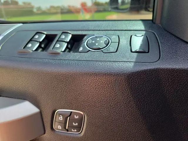 2020 Ford F-350 LARIAT