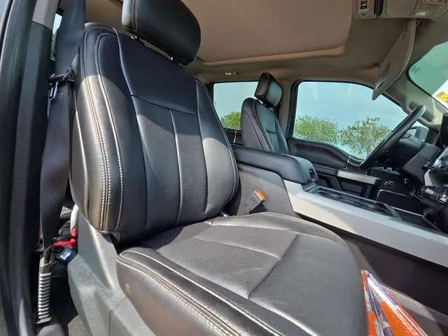 2020 Ford F-350 LARIAT
