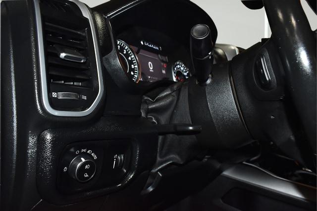 2021 Ram 1500 Big Horn Crew Cab 4x4 5'7" Box