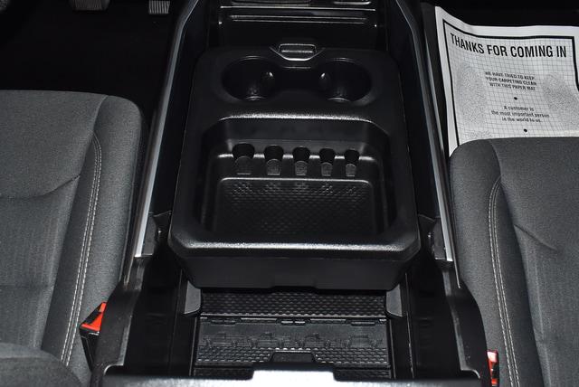 2021 Ram 1500 Big Horn Crew Cab 4x4 5'7" Box