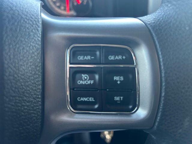 2023 Ram 1500 Classic SLT Crew Cab 4x4 57 Box