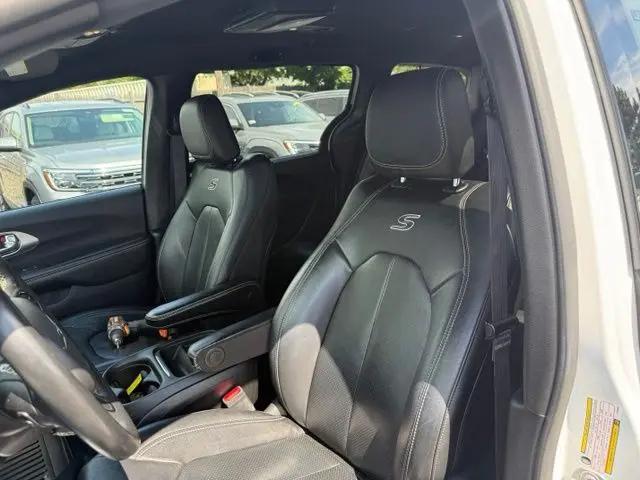 2020 Chrysler Pacifica AWD Launch Edition