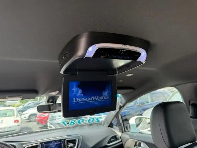 2020 Chrysler Pacifica AWD Launch Edition