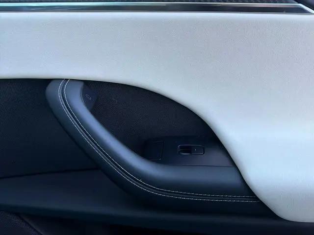 2023 Tesla Model X Plaid Tri Motor All-Wheel Drive