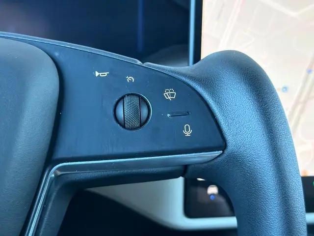 2023 Tesla Model X Plaid Tri Motor All-Wheel Drive