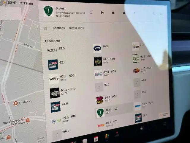 2023 Tesla Model X Plaid Tri Motor All-Wheel Drive