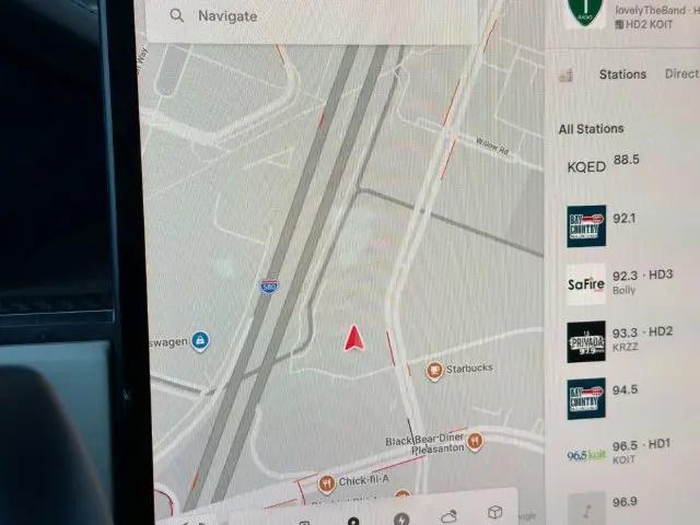 2023 Tesla Model X Plaid Tri Motor All-Wheel Drive