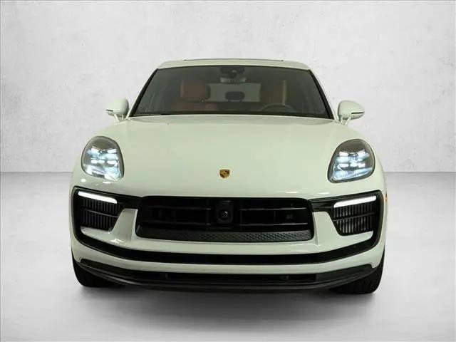 2025 Porsche Macan S