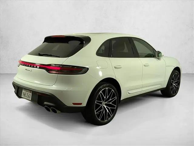 2025 Porsche Macan S