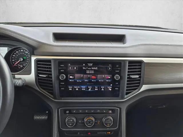 2021 Volkswagen Atlas 3.6L V6 SE w/Technology