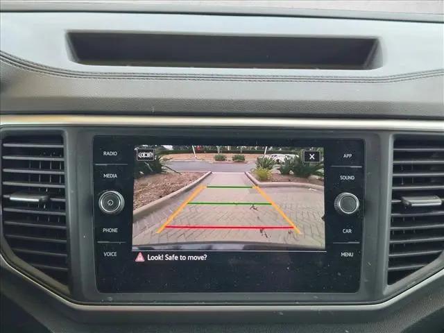 2021 Volkswagen Atlas 3.6L V6 SE w/Technology