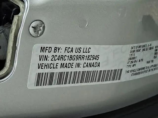 2024 Chrysler Pacifica Touring L