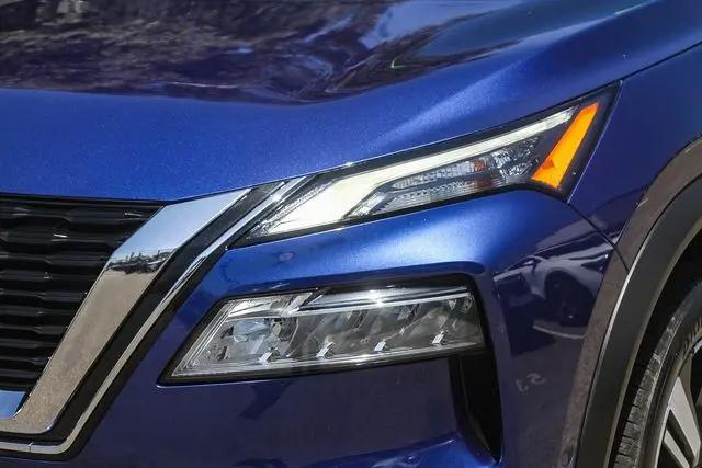 2023 Nissan Rogue SL FWD