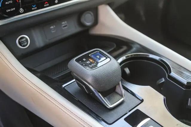 2023 Nissan Rogue SL FWD