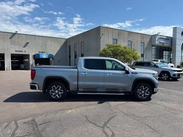 2024 GMC Sierra 1500 4WD Crew Cab Short Box SLT for sale in Luverne, MN