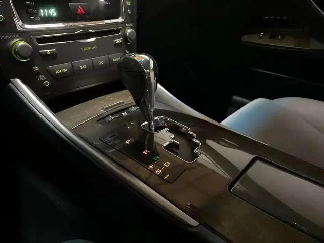 2011 Lexus IS 350C IS 350C