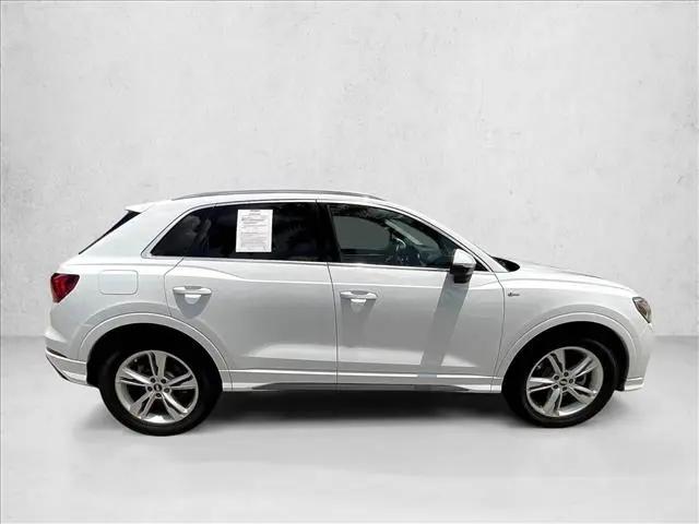 2022 Audi Q3 Premium Plus 45 TFSI S line quattro Tiptronic