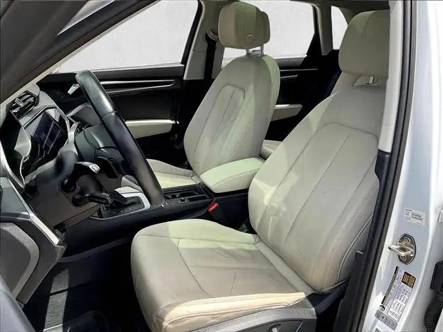 2022 Audi Q3 Premium Plus 45 TFSI S line quattro Tiptronic