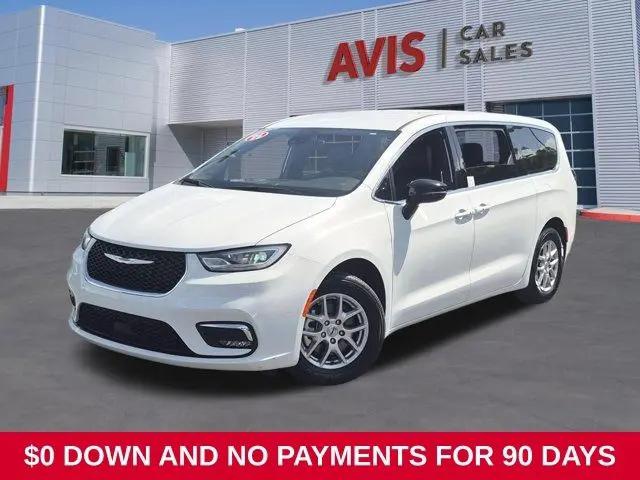 2025 Chrysler Pacifica Select for sale in Orlando, FL