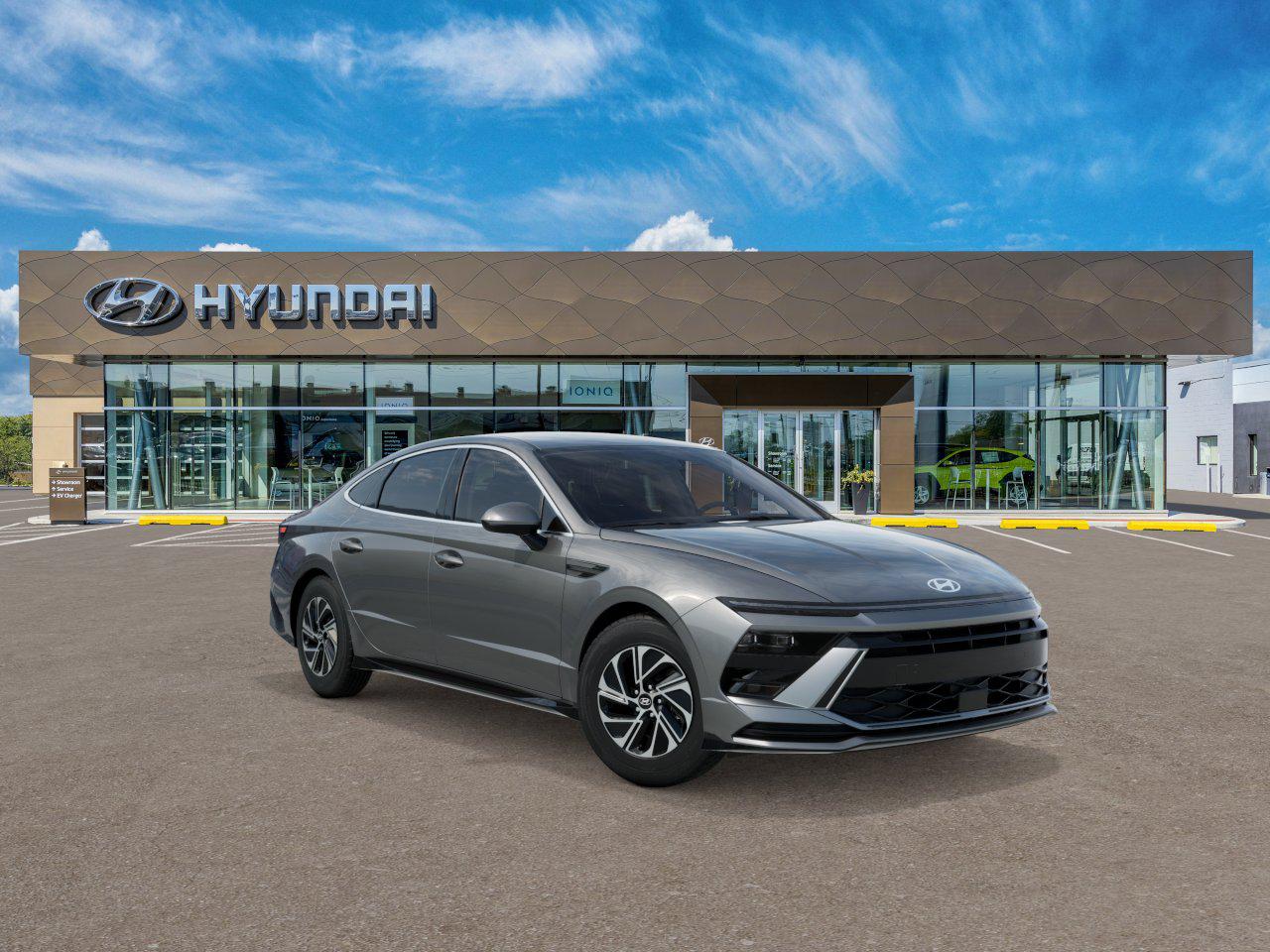 2026 Hyundai Sonata Hybrid Blue photo 2