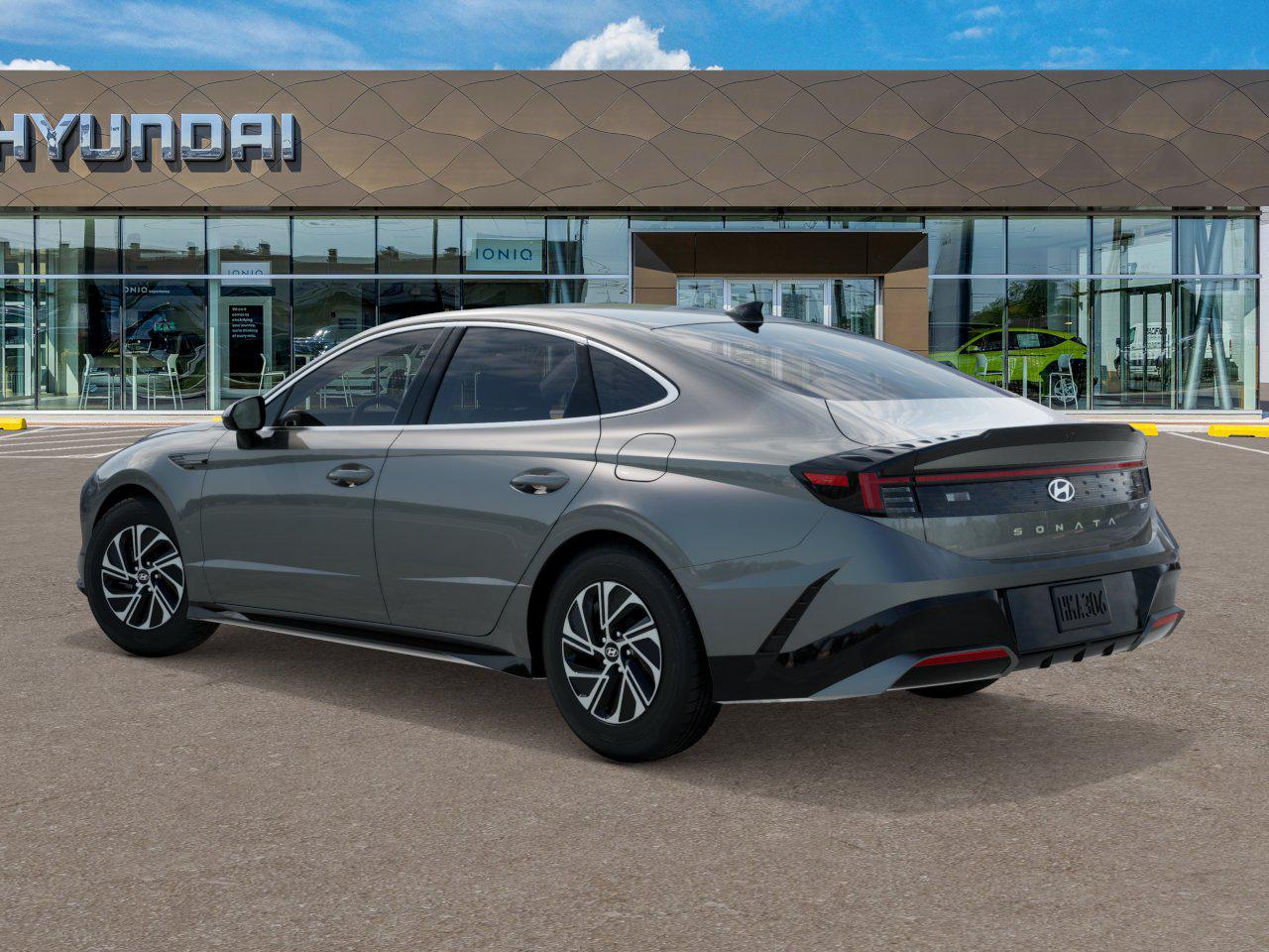 2026 Hyundai Sonata Hybrid Blue photo 5