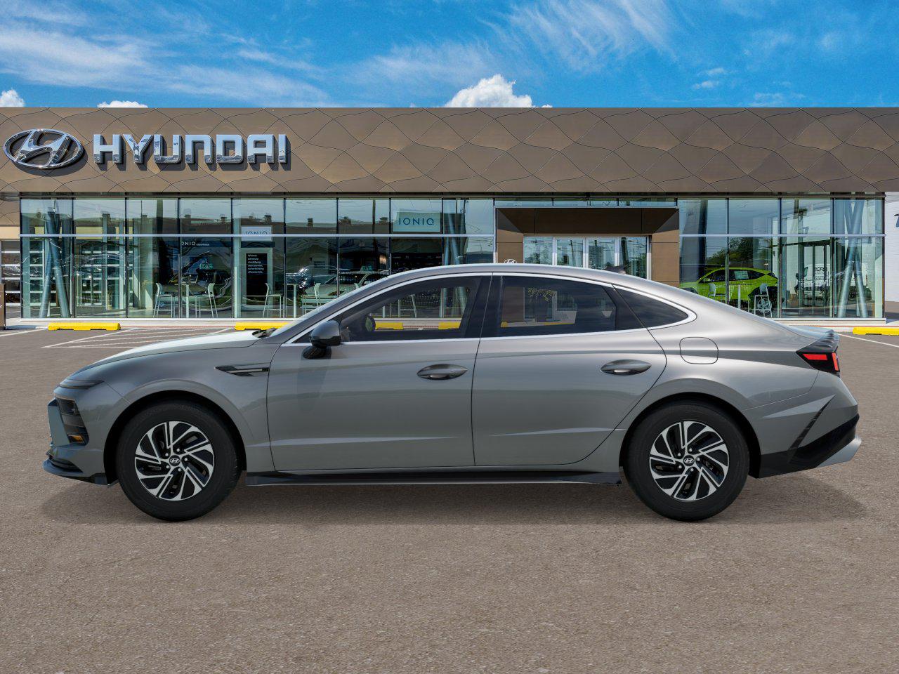 2026 Hyundai Sonata Hybrid Blue photo 3