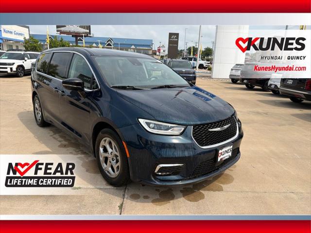 2024 Chrysler Pacifica Limited for sale in QUINCY, IL