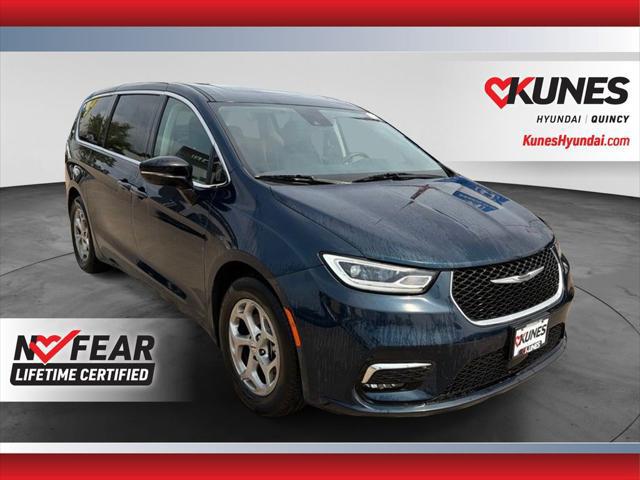 2024 Chrysler Pacifica Limited for sale in QUINCY, IL