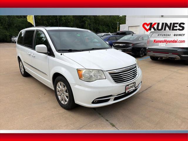 2014 Chrysler Town & Country Touring for sale in QUINCY, IL