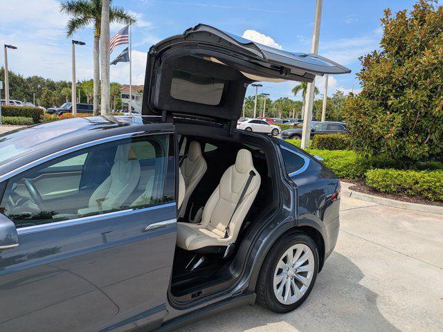 2020 Tesla Model X Long Range Dual Motor All-Wheel Drive