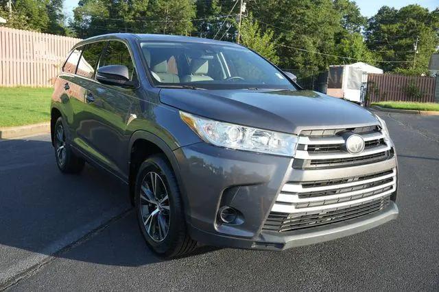 2017 Toyota Highlander LE for sale in Spartanburg, SC