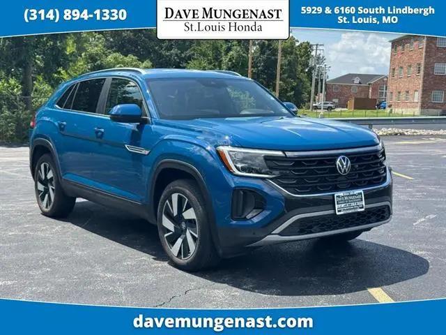 2026 Volkswagen Atlas Cross Sport SE with Technology for sale in Saint Louis, MO