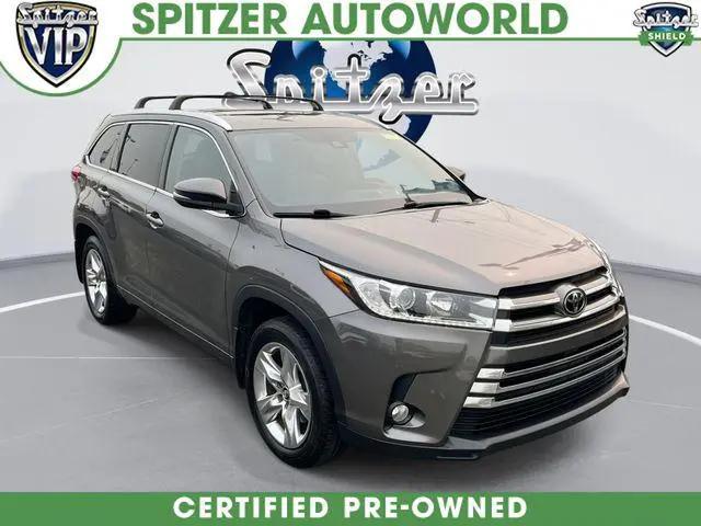 2017 Toyota Highlander Limited for sale in Cleveland, OH