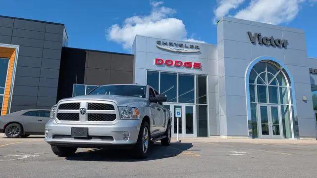 2017 Ram 1500 Express Crew Cab 4x4 5'7" Box for sale in Victor, NY