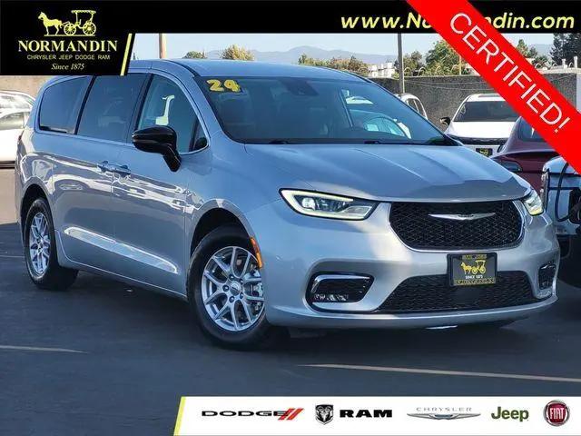 2024 Chrysler Pacifica Touring L for sale in San Jose, CA